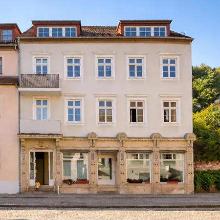 Koenigstein Hostel بيت شباب كونيجشتاين آن دير إلب