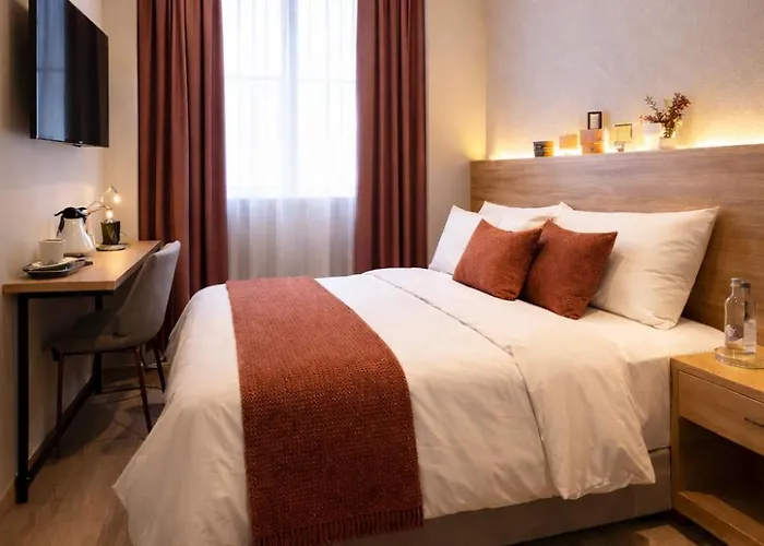 Koenigstein Hostel Hostel *